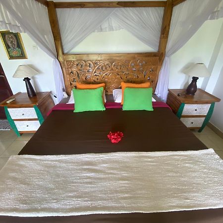 Great Mountain Views Villa Resort Selat Екстериор снимка