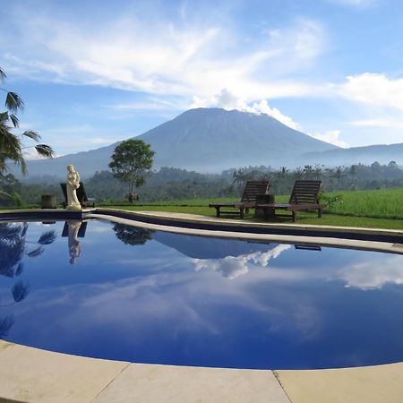 Great Mountain Views Villa Resort Selat Екстериор снимка