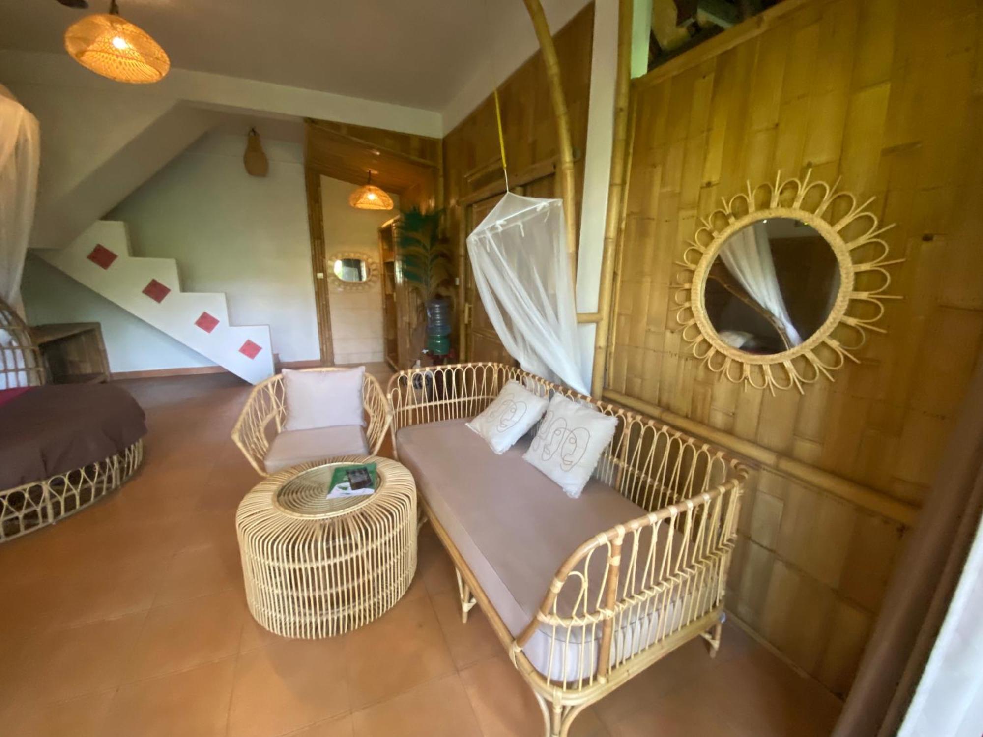 Great Mountain Views Villa Resort Selat Екстериор снимка